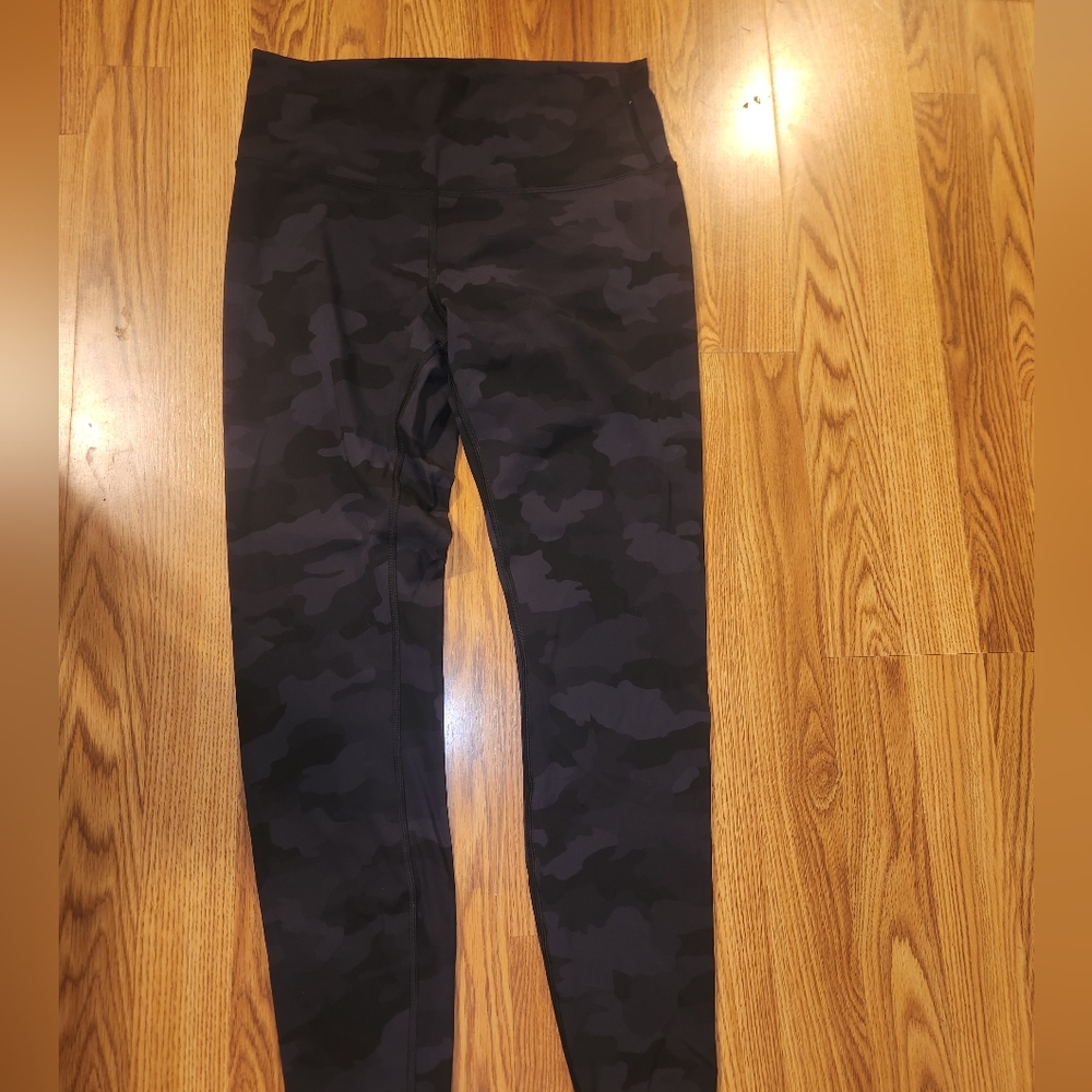 Lululemon camo leggings